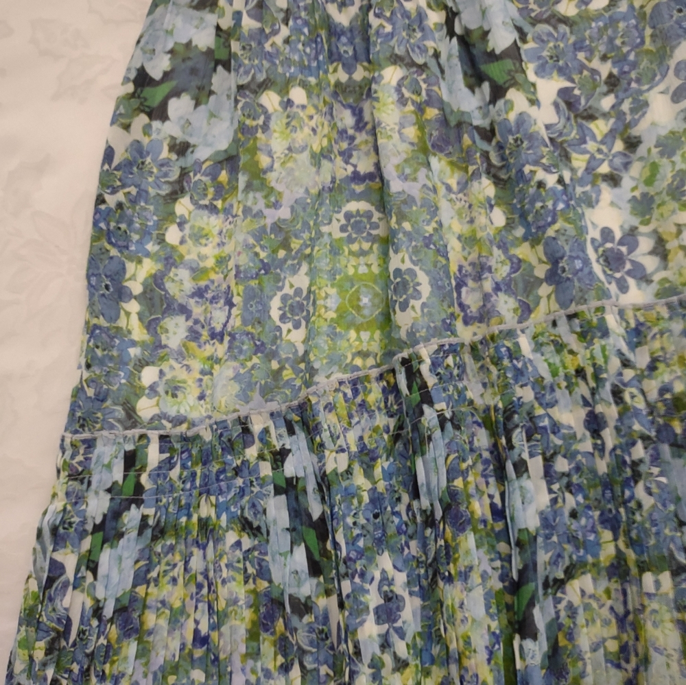 New 🆕 Vogue runway collection Marchesa Voyage silk kaleidescope pleated maxi - Picture 7 of 11